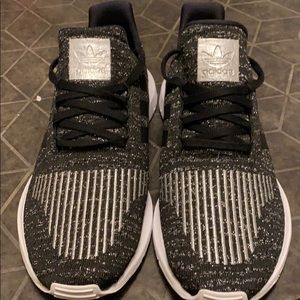 Adidas swift run shoes size 10.5